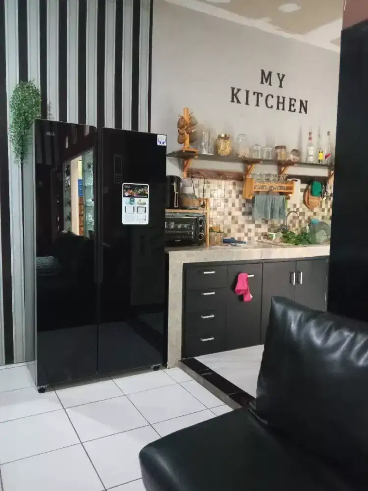 Kulkas Gea 2 pintu side by side
