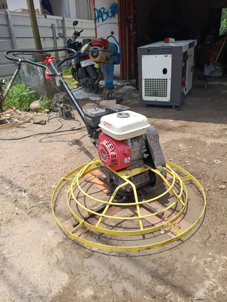 Jual Mesin Trowel Merk Matrix Kondisi Mulus Siap Pakai