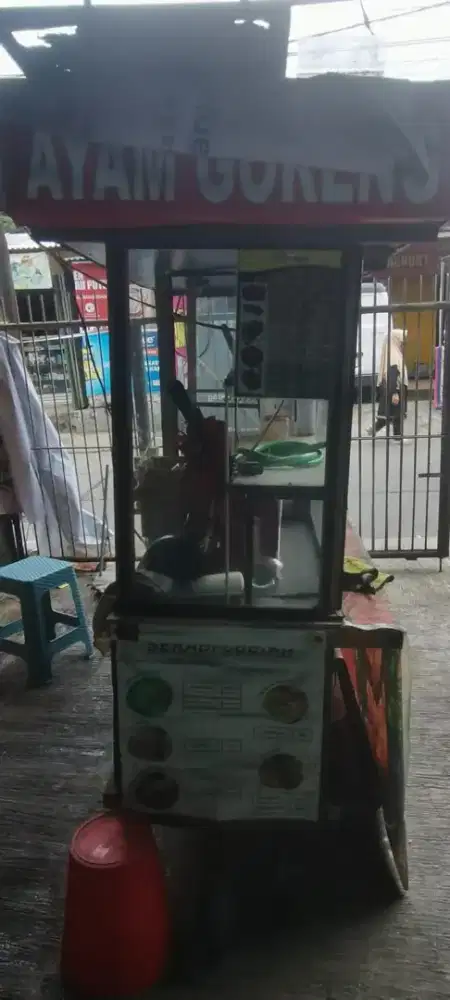 Dijual roda bekas jualan ayam