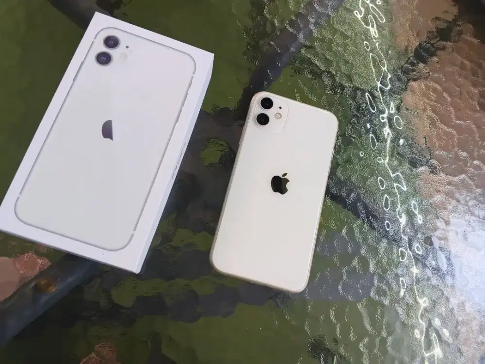 Iphone 11 128gb color white