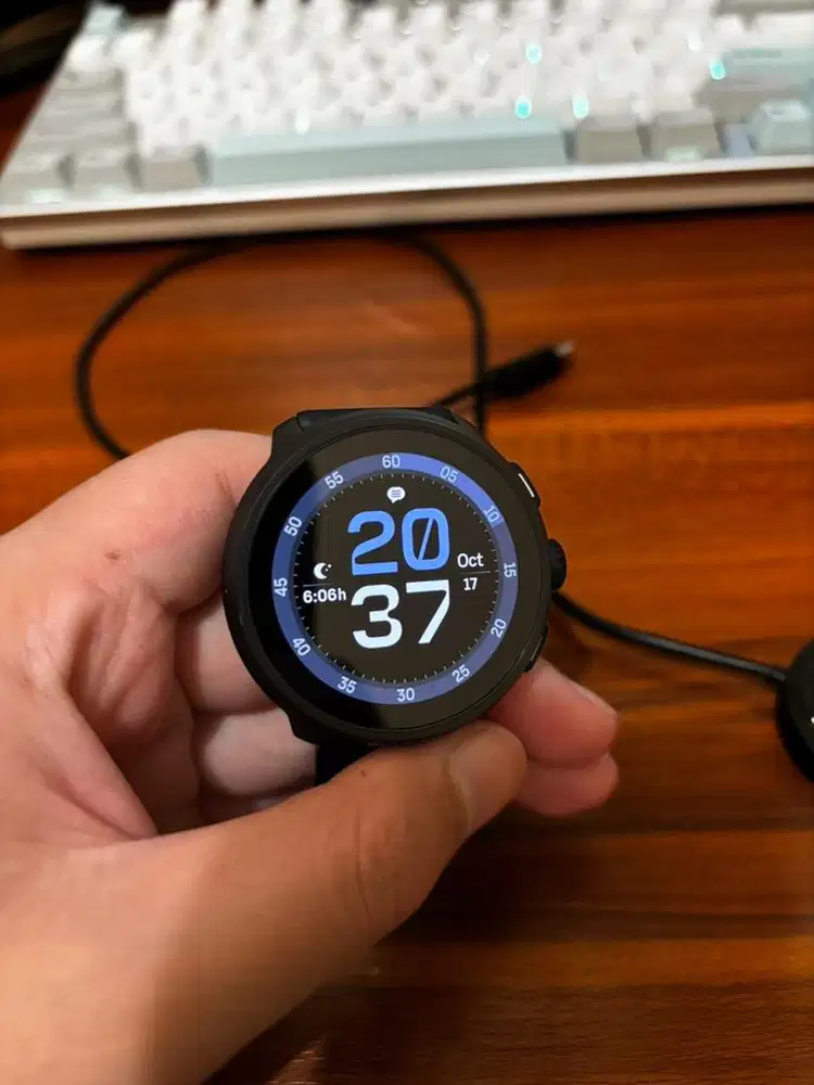 Suunto Run All Black Silicone Strap Fullset Garansi Panjang 2027