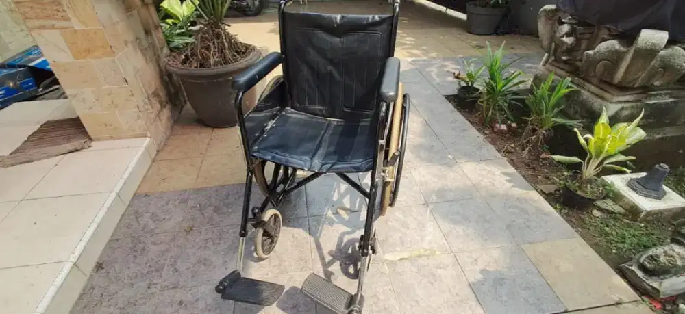 Jual Kursi Roda Murah di Tangerang - Kondisi Terawat