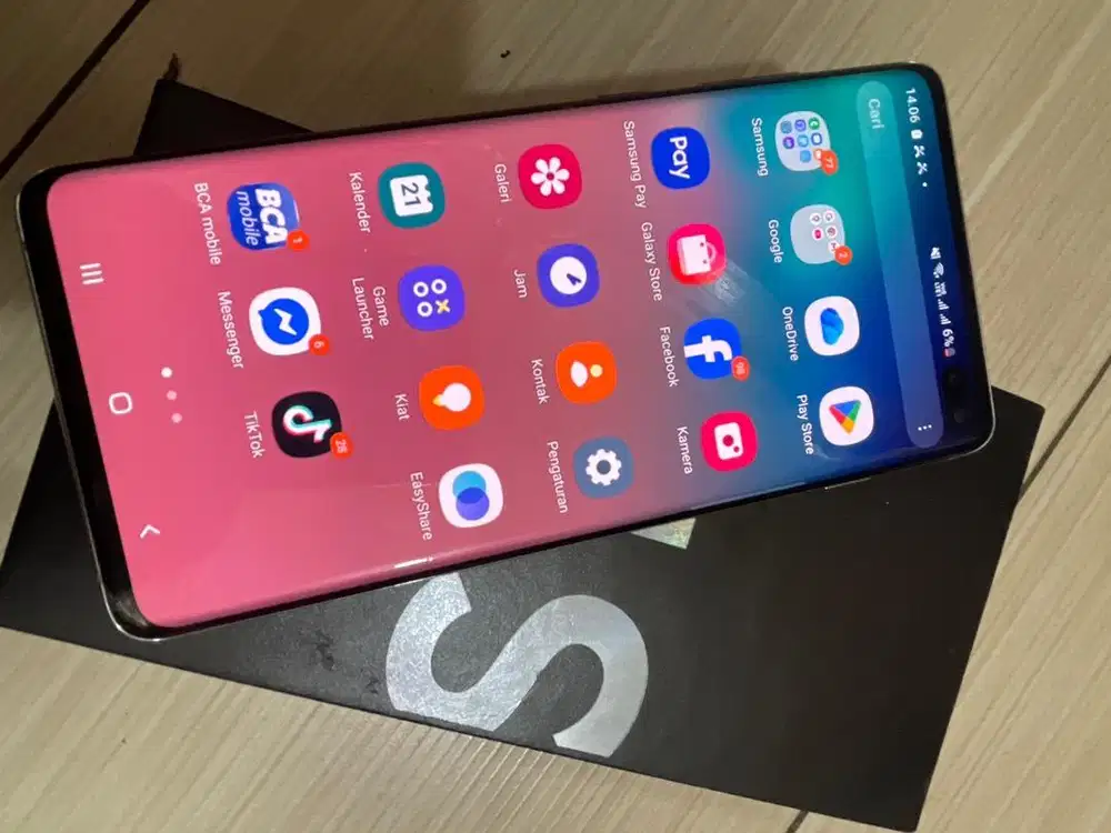 Samsung s10 plus ram 8/128