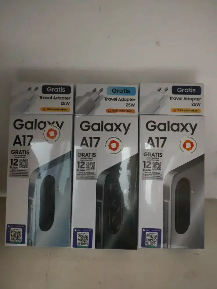 Smartphone Samsung New Galaxy A17 LTE 8+8/256