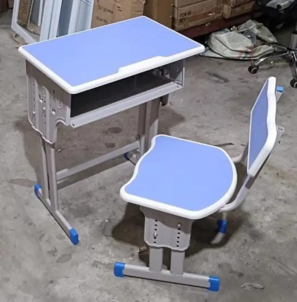 Meja Belajar Sekolah