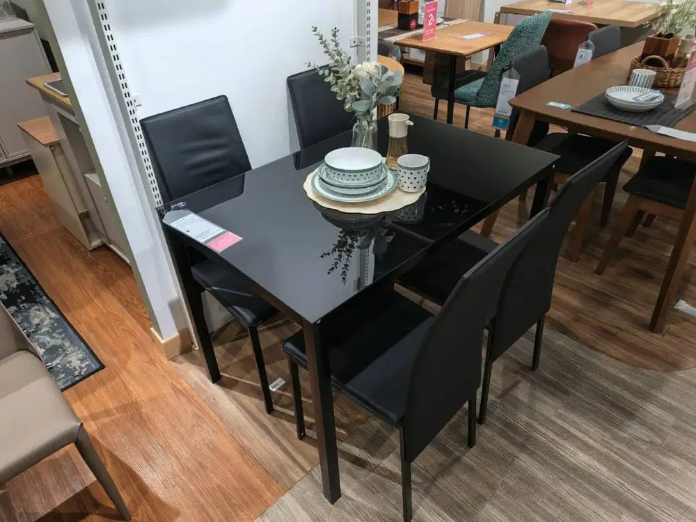 Heim Studio SHINKA Meja Makan Set Kaca dengan 4 Kursi Makan Hitam Uk 1