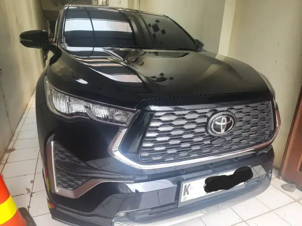 Innova zenix Q hybrid modellista