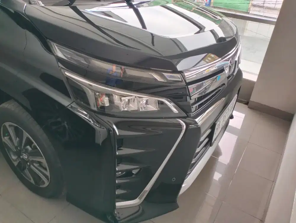 VOXY 2.0 A/T THN 2018