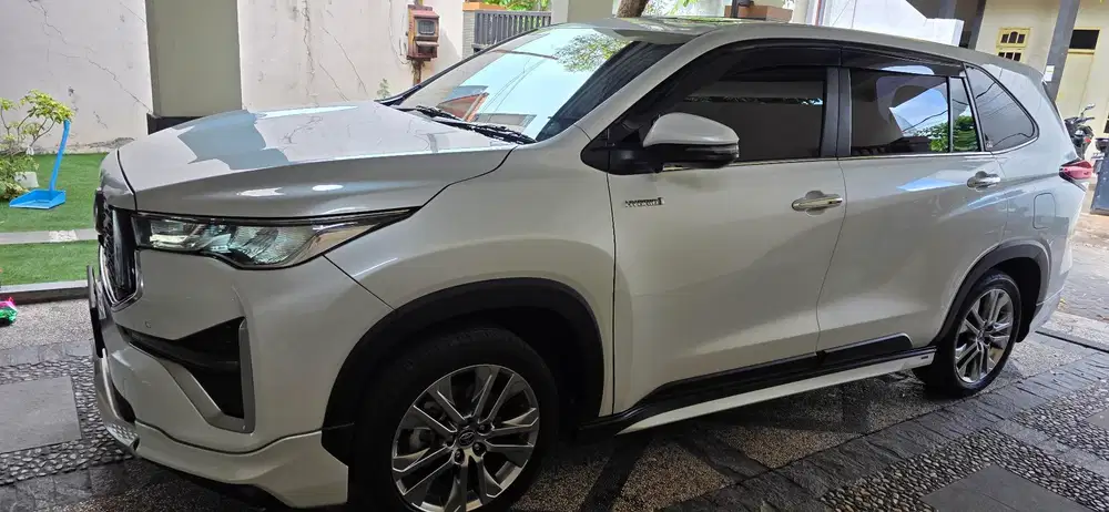 Toyota Kijang Innova 2024 Bensin