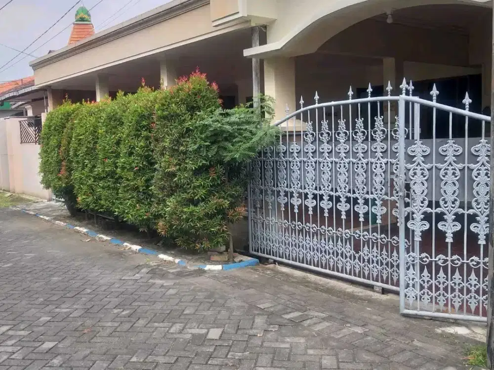 DIJUAL RUMAH DELTASARI INDAH WARU SIDOARJO RON.A814