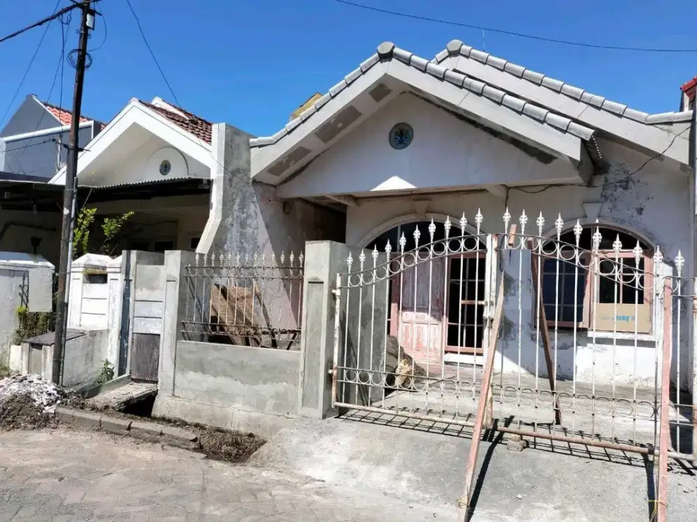 DIJUAL RUMAH NIRWANA EKSEKUTIF RUNGKUT SURABAYA RON.A967