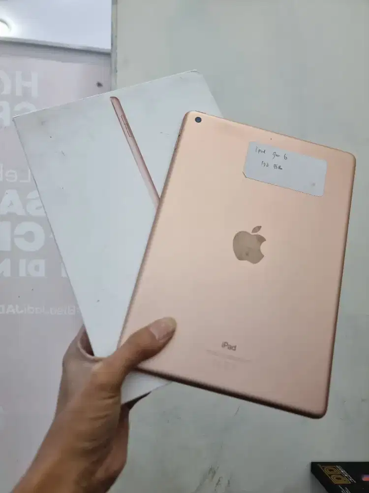 IPad 6 128Gb Wifi Only Gold exs inter Mantap kondisi baik