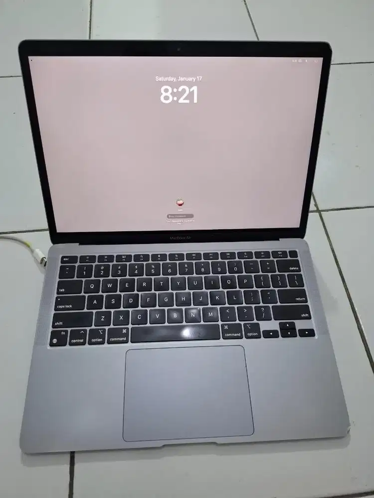 MACBOOK AIR 13INCH 2020 M1