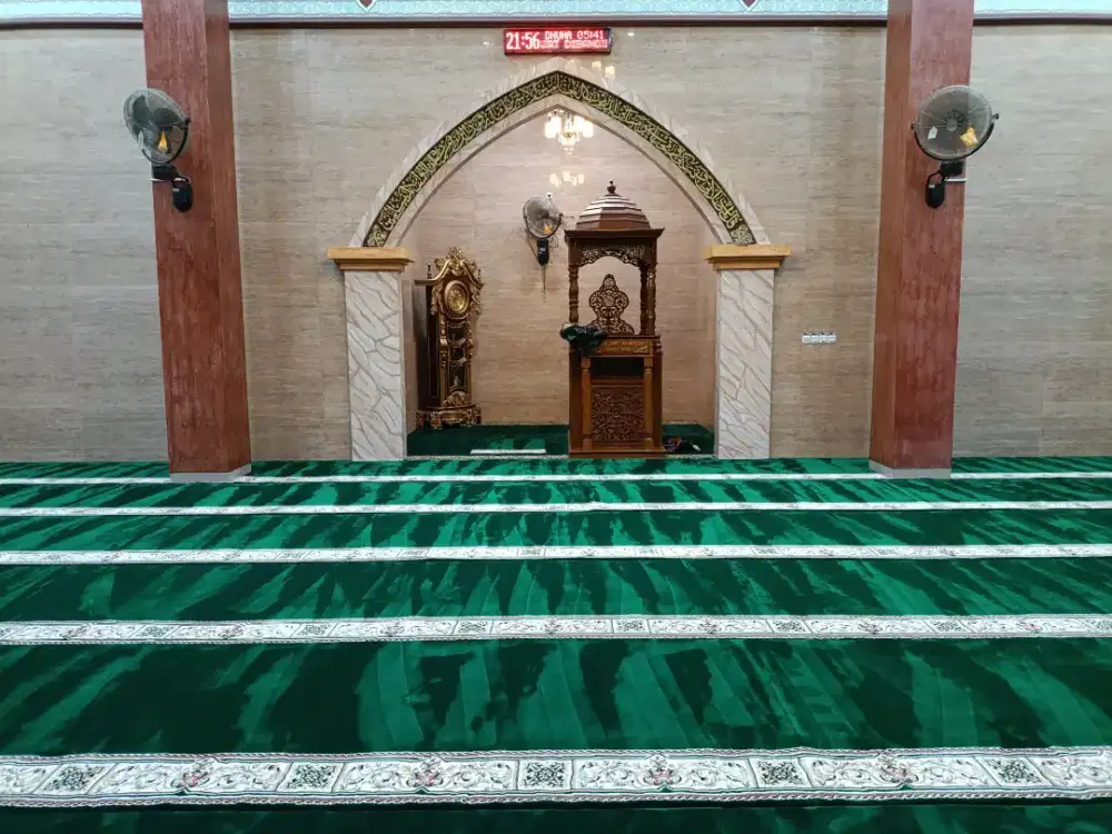 Karpet Masjid Roll Murah Solo – Tebal & Elegan
