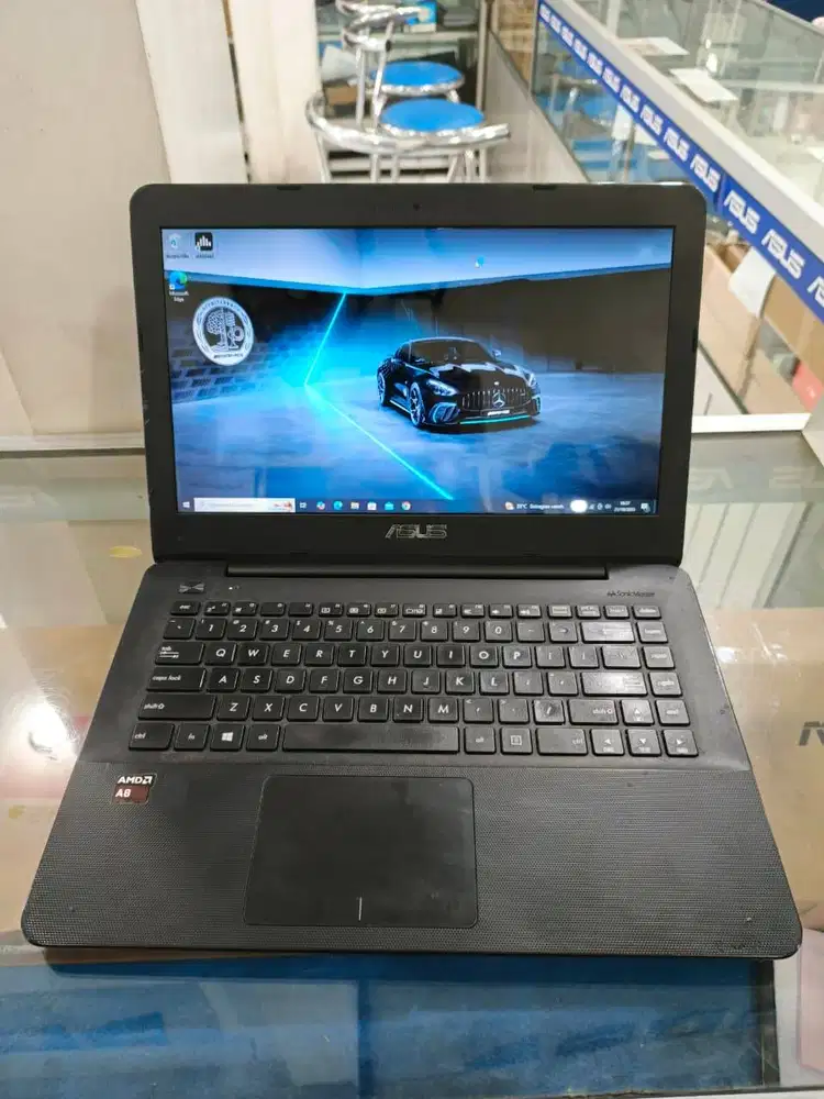 LAPTOP ASUS X454Y AMD A8 GEN 7 RAM 4GB HDD 500GB 14WIN10 GARANSI