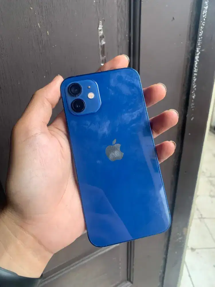 jual cepat iphone 12 128gb fullset Allopeator inter Hb 73% orian
