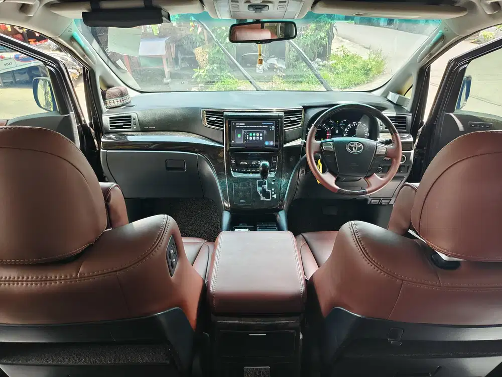 Toyota Alphard 2013 Bensin