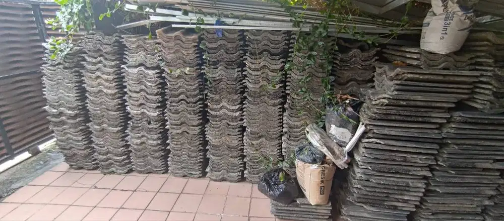 Genteng Beton Bekas (Pemakaian Pribadi)