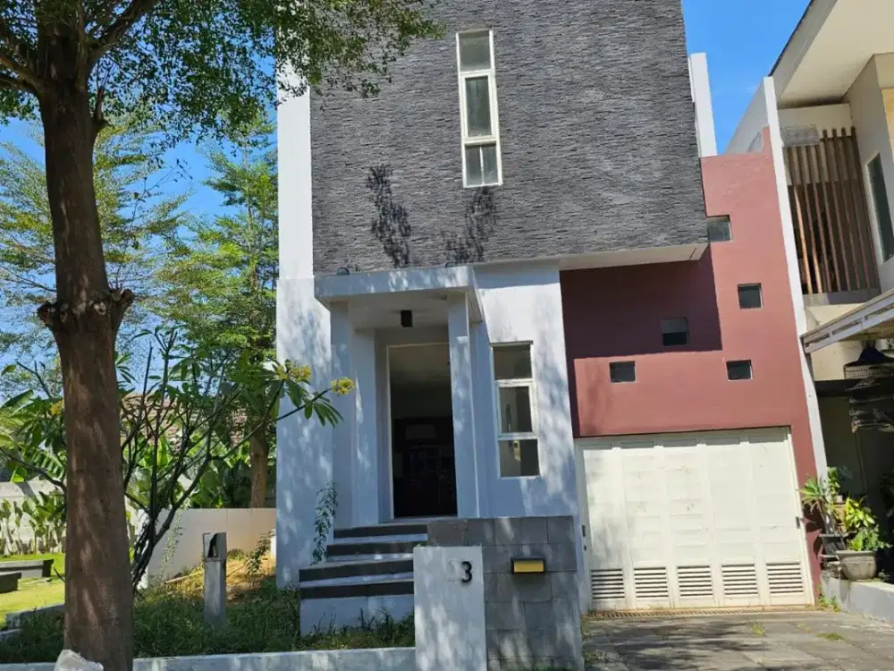 DIJUAL RUMAH  LOKASI STRATEGIS KAHURIPAN SIDOARJO 3 MENIT AKSES TOL & MALL LIPPO