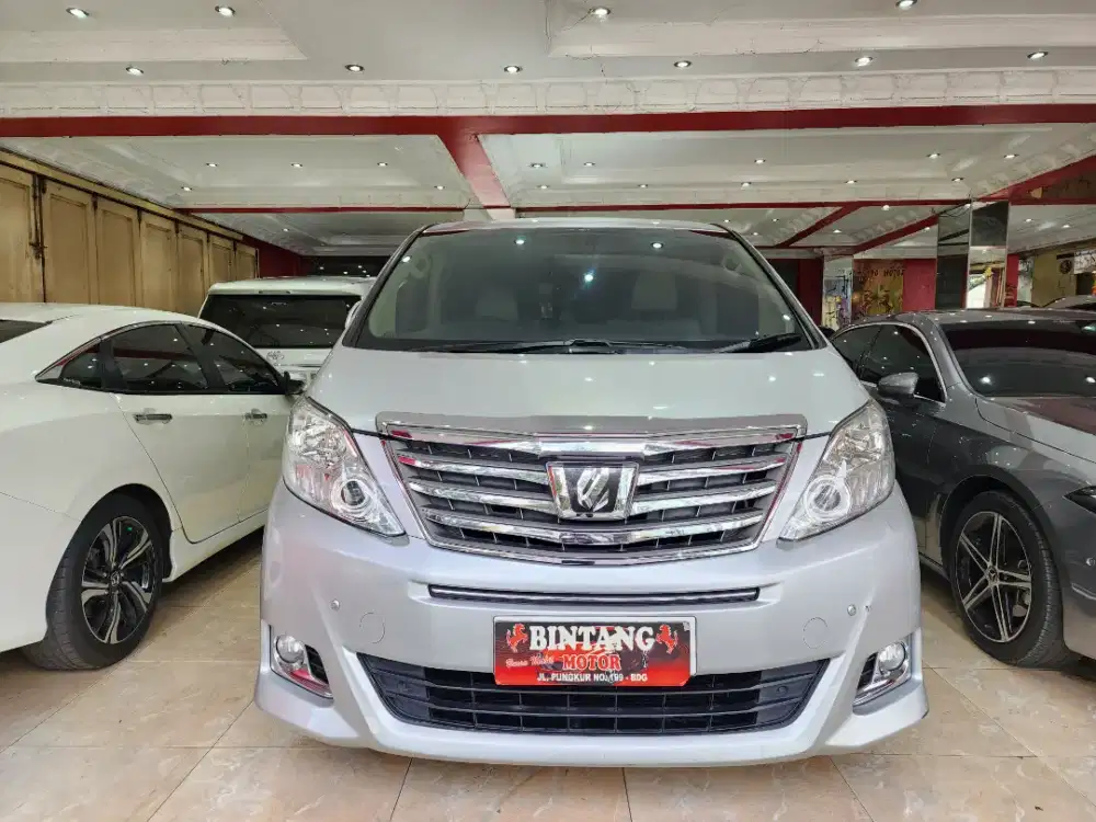 TOYOTA ALPHARD G 2012 SILVER MET / MODEL THN 2013 (BINTANG MOTOR)