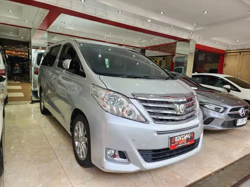 TOYOTA ALPHARD G 2012 SILVER MET / MODEL THN 2013 (BINTANG MOTOR)