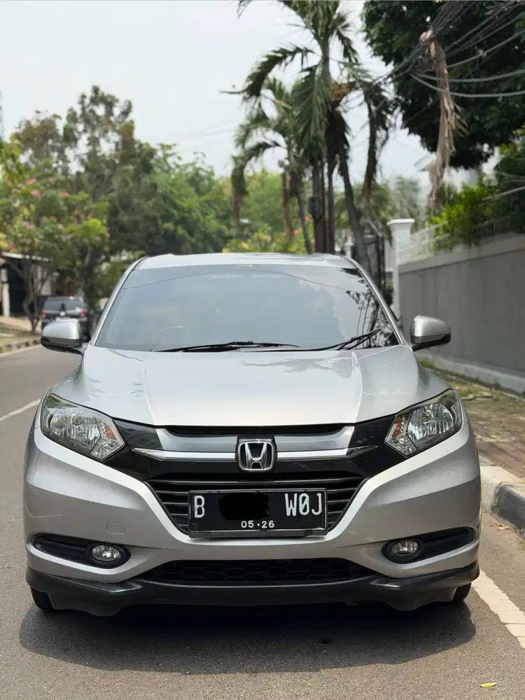 Honda HRV E CVT AT Tahun 2016 Pemakaian Pribadi