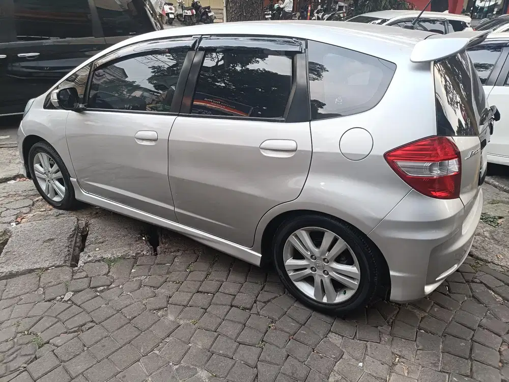 Honda Jazz 2010 Bensin
