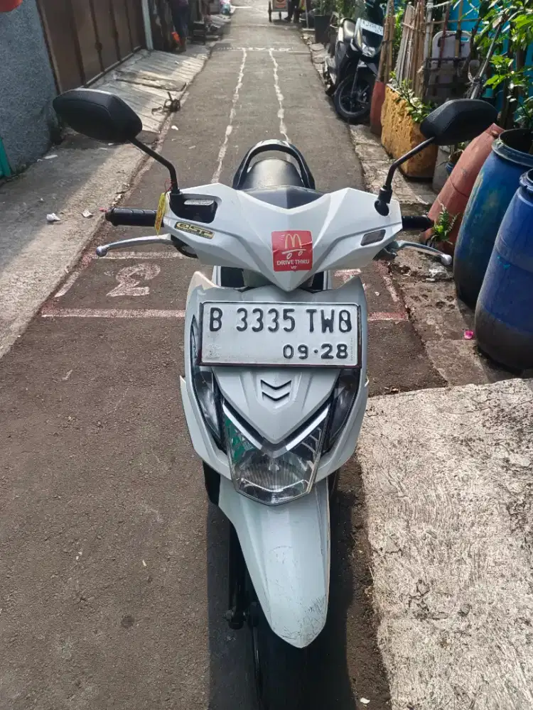 Dijual:  Honda Beat 2013