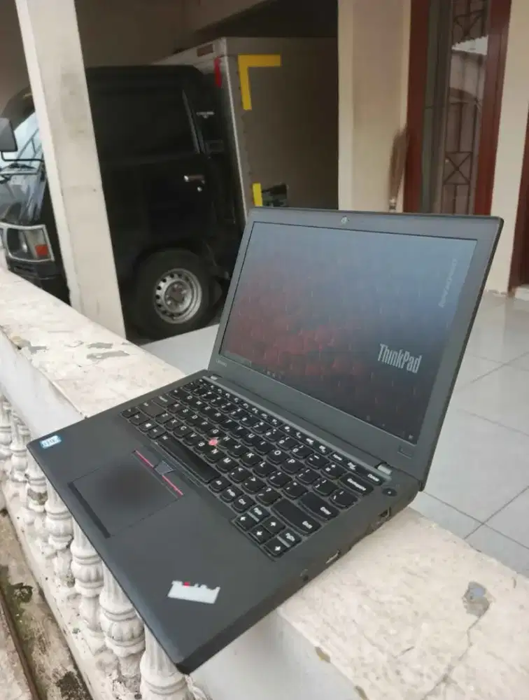 LENOVO THINKPAD X260 CORE i5 GEN 6 RAM 8GB SSD 128GB