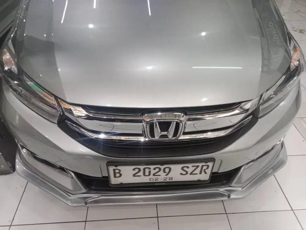 mobilio E up grade RS 
km 60 ribu asli