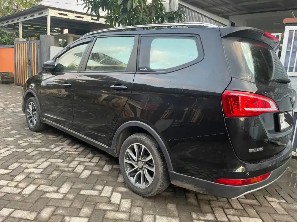 Wuling Cortez 1.8 Matic