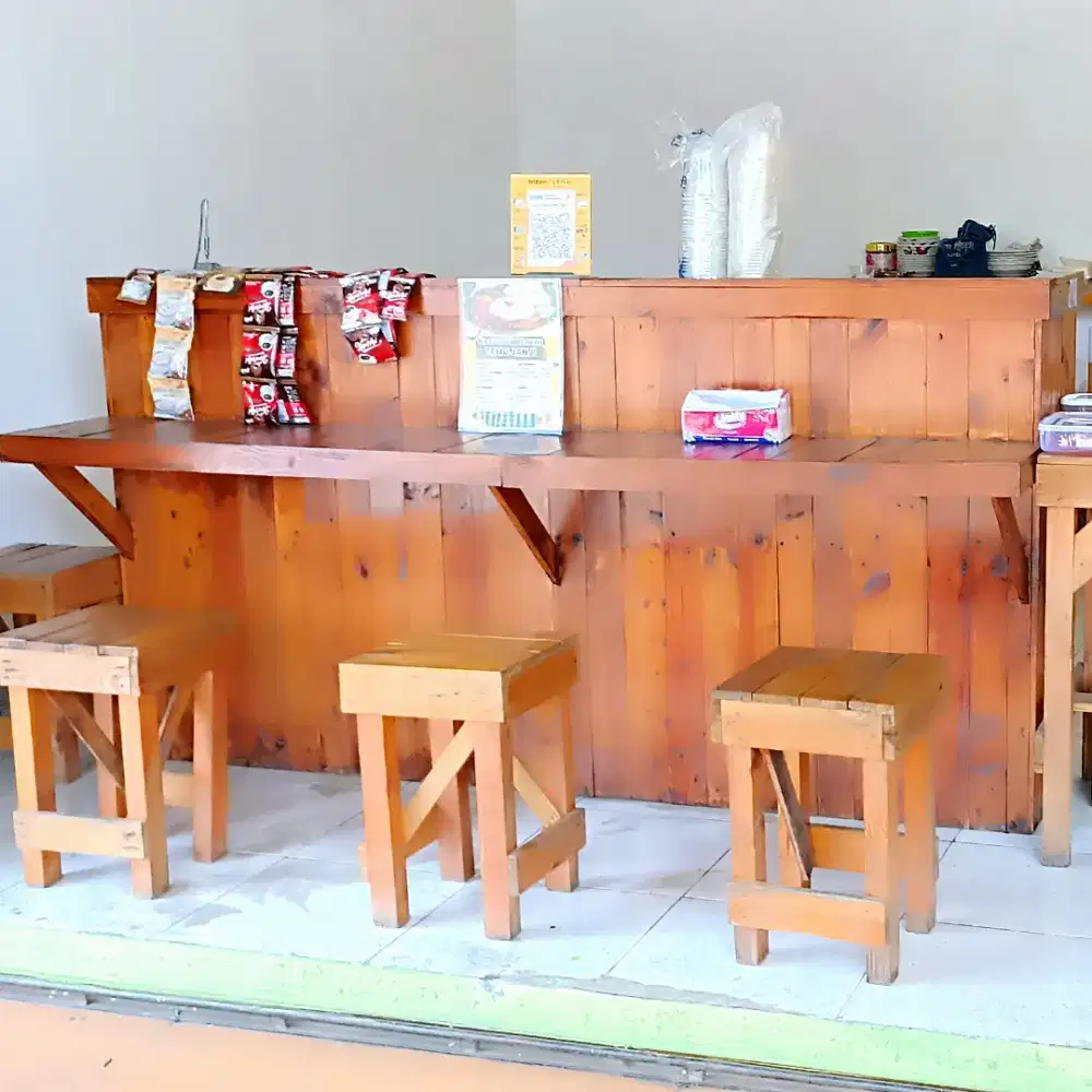 Maja WARKOP ( meja bar ) dan 4 kursi kayu