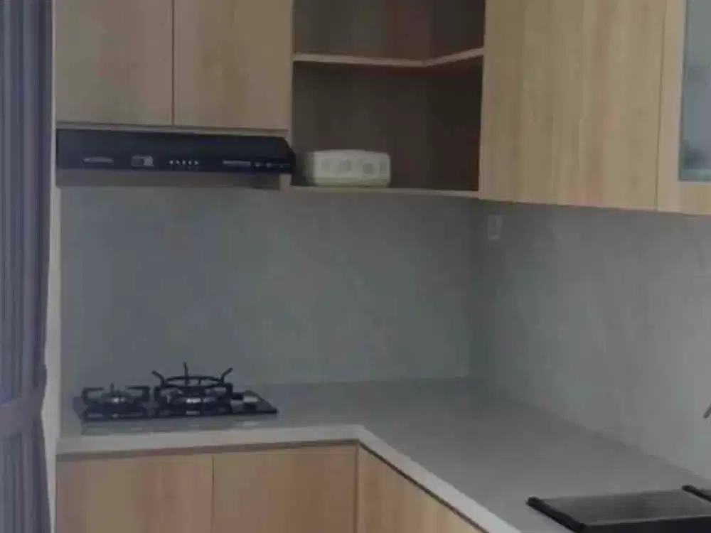 Disewakan semi furnish tipe 3br apartment mediterania garden residence 2