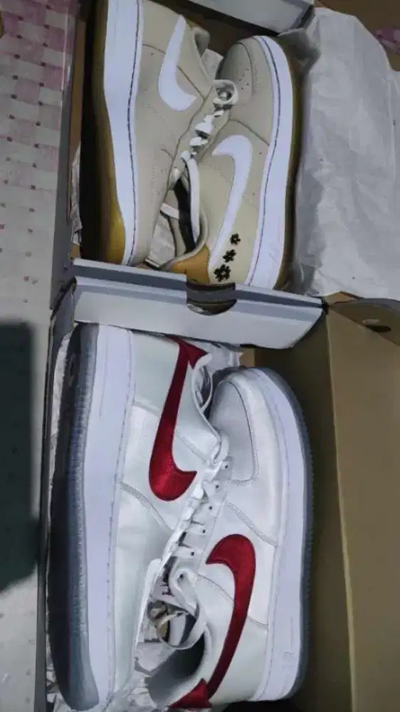 di jual sepatu yang warna cream