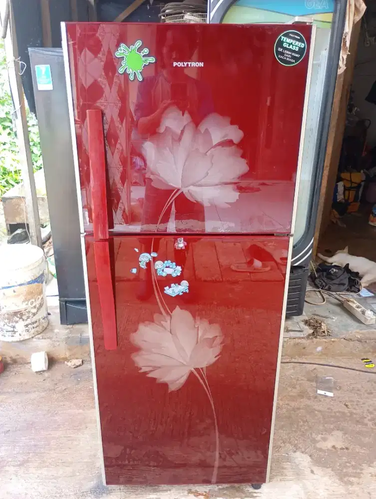 Kulkas 2pintu Polytron orian