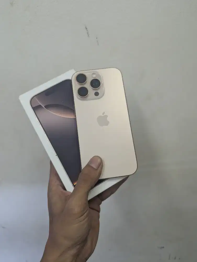 IPHONE 16 PRO 128GB IBOX NORMAL LENGKAP GARANSI PANJANG