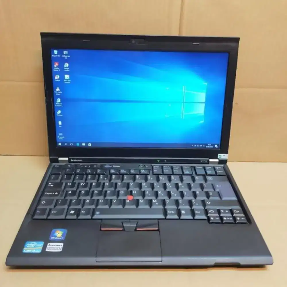 Lenovo THINKPAD X220 - Tangguh dan siap kerja