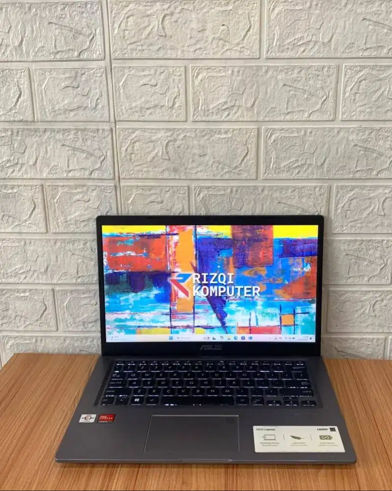 Asus VivoBook M415DAO Processor AMD Athlon Silver 3050u Ram 4GB