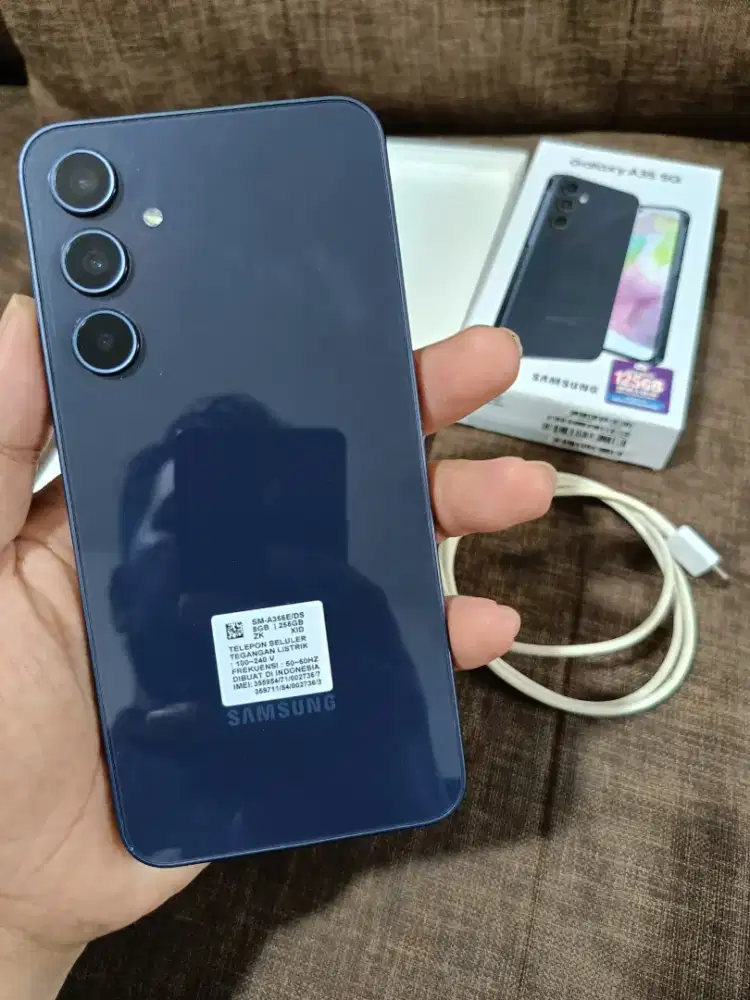 Samsung a35 5g 8/256