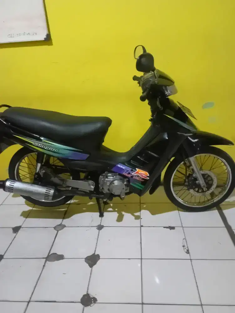 SUZUKI SHOGUN 2000