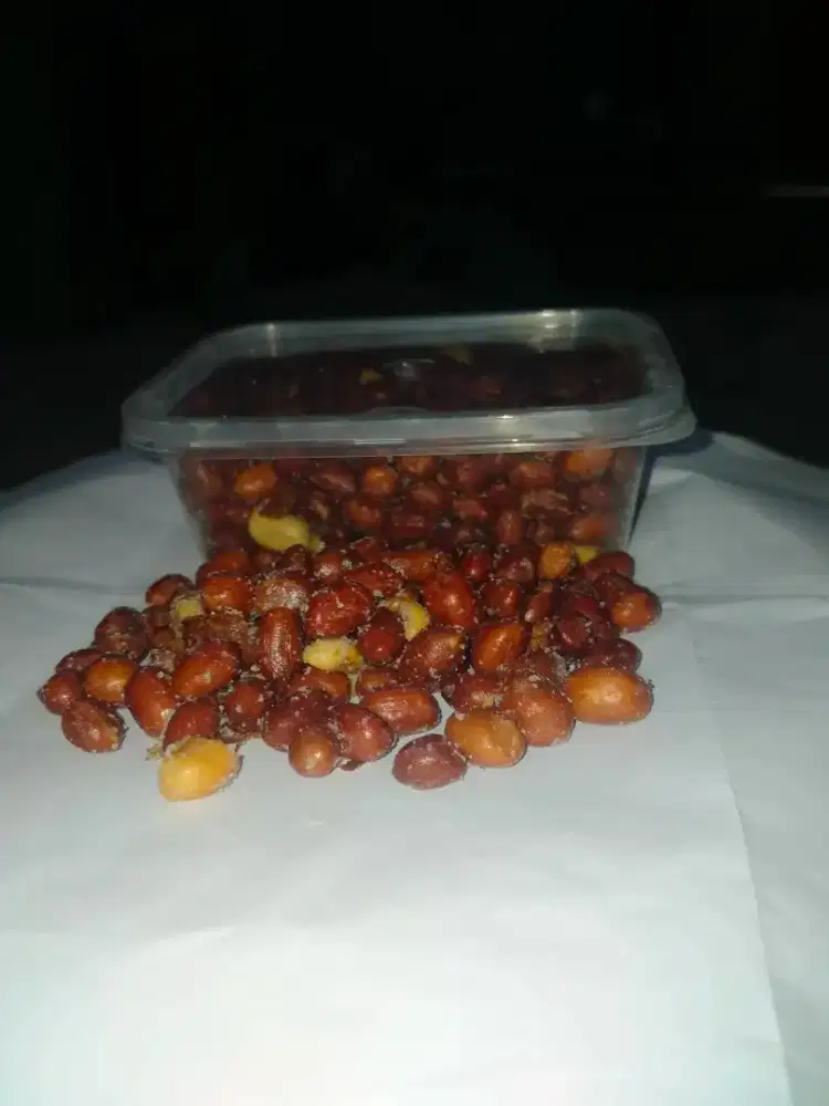 KACANG GORENG KRIUK