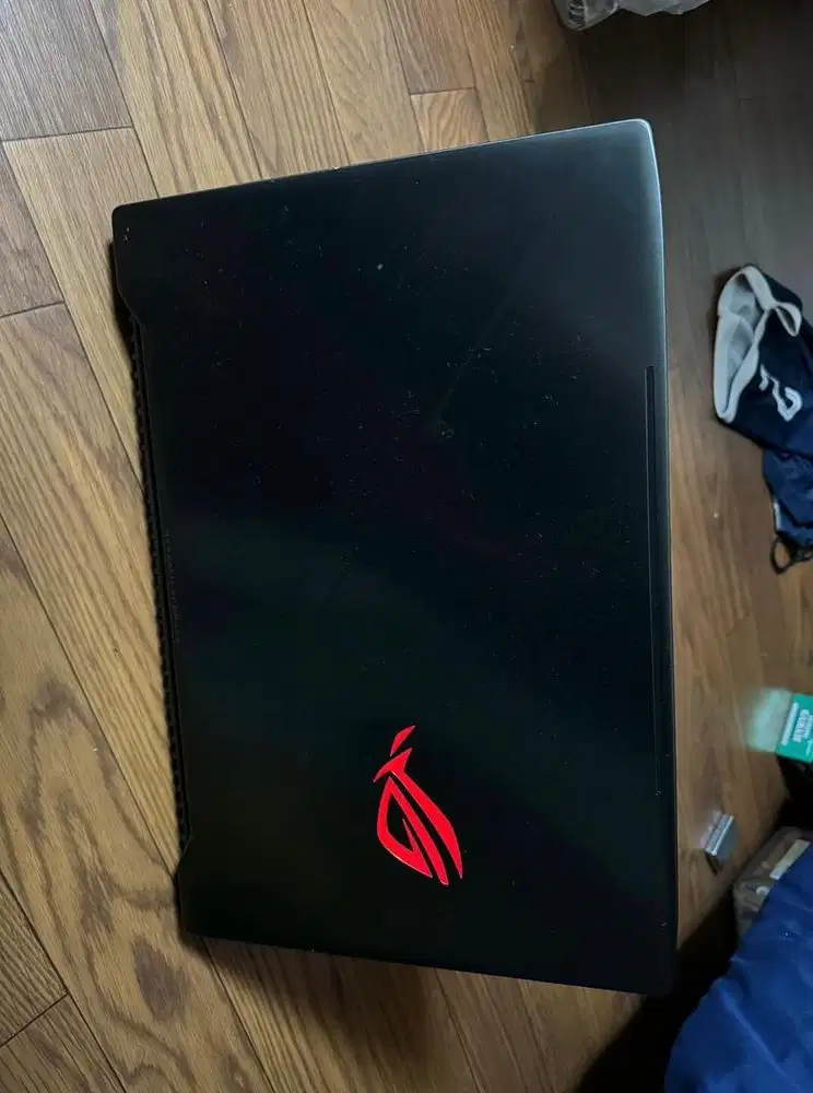Laptop asus Rog Strix gl 703