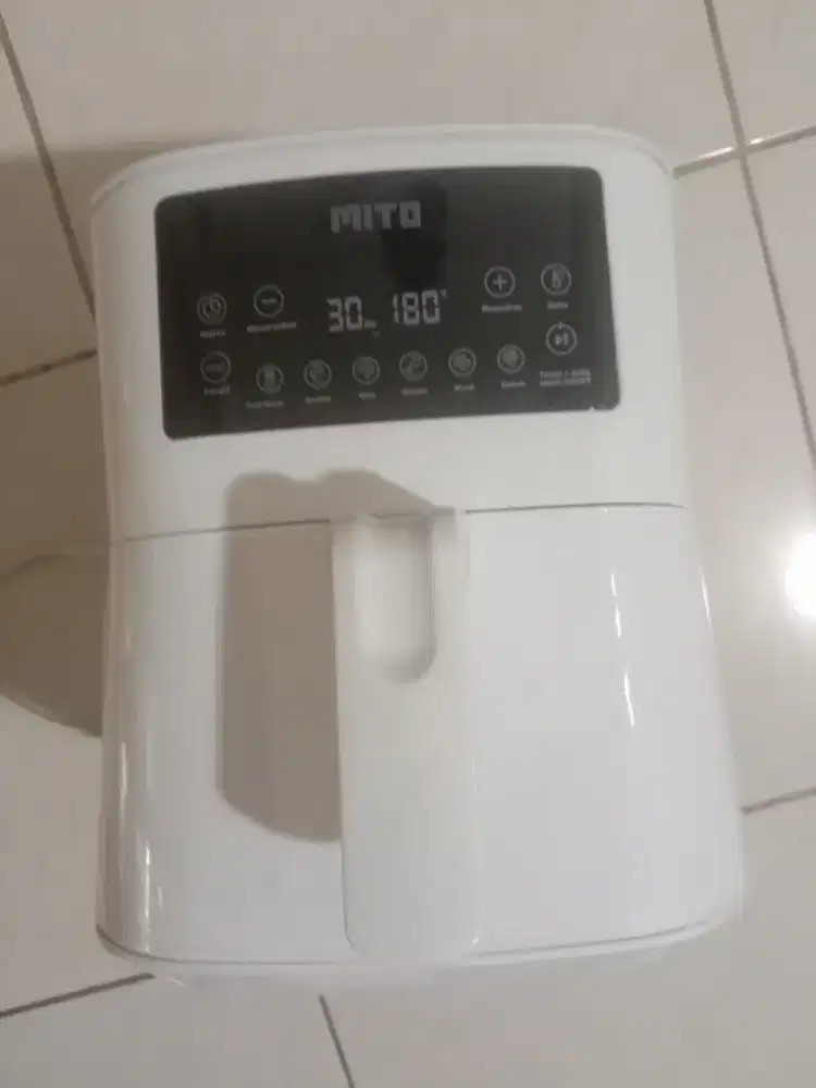 Digital Air FRYER Mito, 4,0Ltr, 650Watt