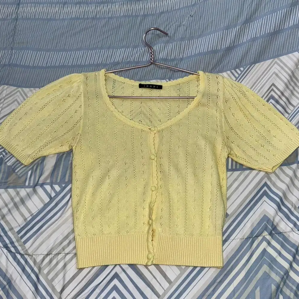 Knit Top - Atasan Rajut