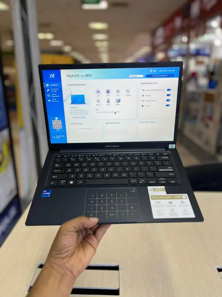 Laptop Asus Vivobook X1404VA CORE I7-1355U 8GB 512GB