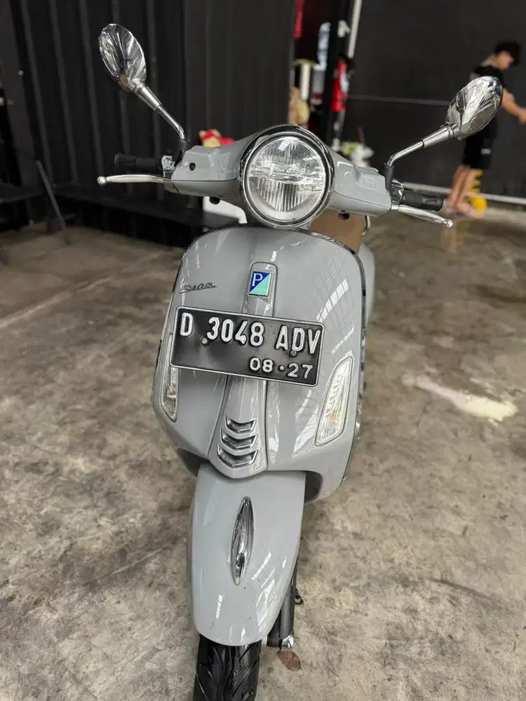 Jual Vespa Primavera 150 iGet ABS 2022 warna Grey