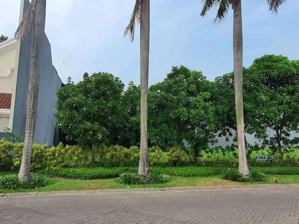 Tanah PREMIUM di Pakuwon Indah