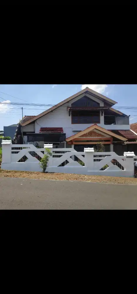 DIJUAL CEPAT RUMAH SIAP HUNI LINGKUNGAN ELIT 1,9 M