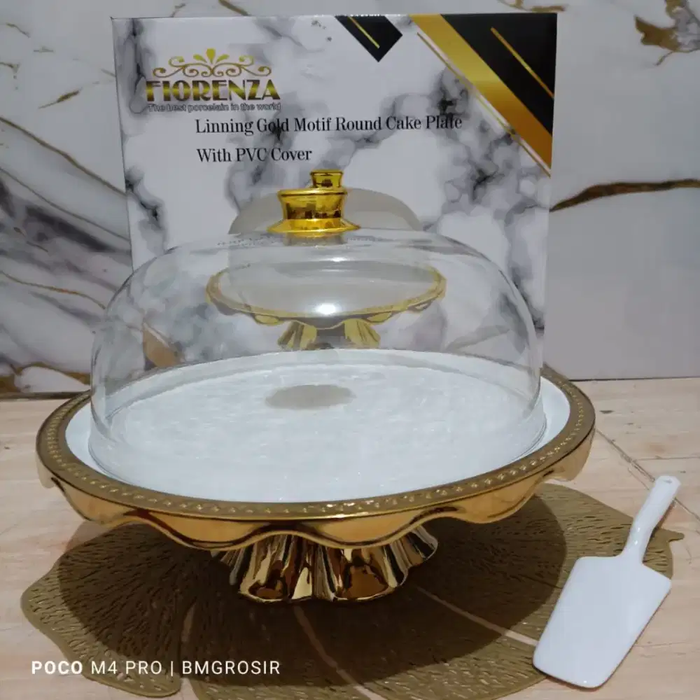 Round cake tempat kue putar