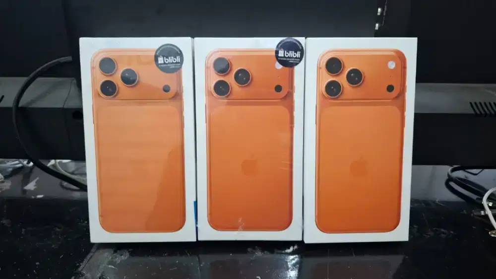 Kredit hp dr rumah,ada limit bisa cairkan,iphone 17 pro max 256GB ibox
